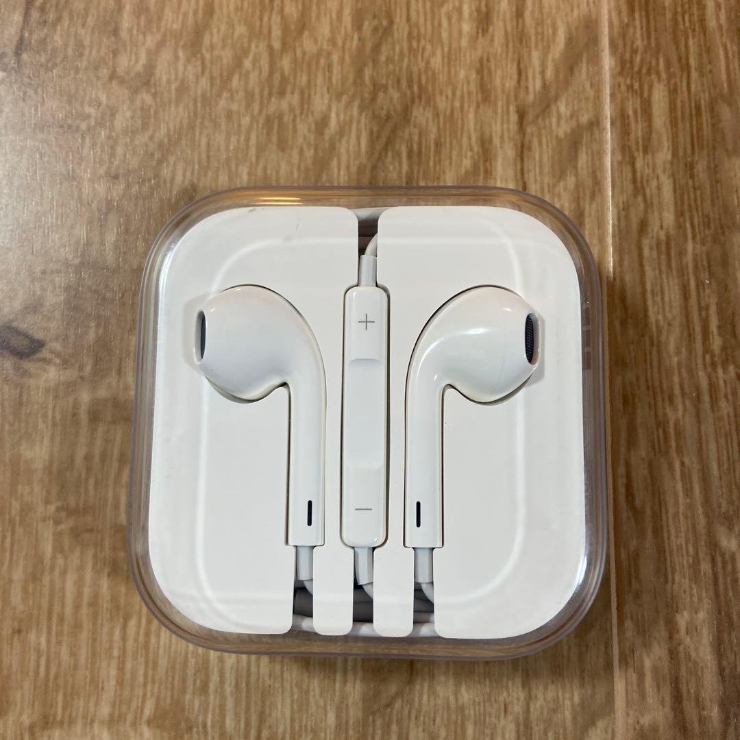 Apple Genuine 3.5mm Wired Earphones, Unused, With Case, iPhone Included